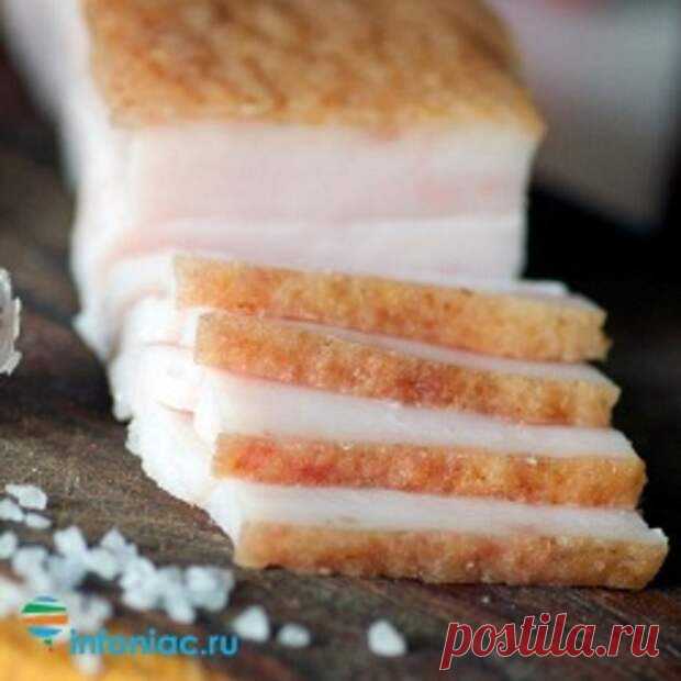 Ешьте сало регулярно – вся правда о любимом продукте
В последние годы в моду входит вегетарианство. Количество людей, отказавшихся от продуктов животного происхождения, в Европе и США растет в геометрической прогрессии. А, как известно, веганы отвергают любую еду животного происхождения. Чего уж говорить о сале! Для вегана это просто-таки скоромная еда! Вполне возможно, в будущем мир ждет диктат веганства – с животноводством будет покончено, […]
Читай дальше на сайте. Жми подробнее ➡