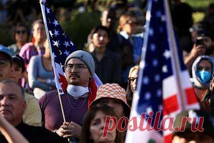 Противники Трампа объявили всеобщую акцию протеста