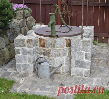 Насос для колодца: выбираем между погружным и поверхностным  Узнаем о том, что такое насос для колодца, каких типов он бывает, в чем отличия поверхностного от погружного. Выберите оптимальную модель, ознакомившись с критериями выбора.