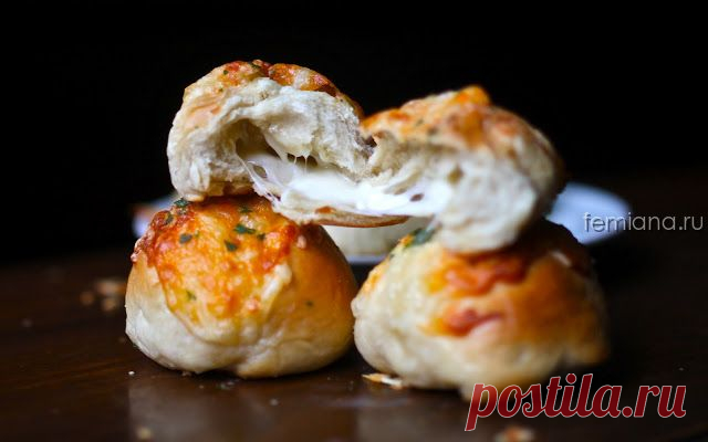 Волшебно-пышные булочки с сырной начинкой.