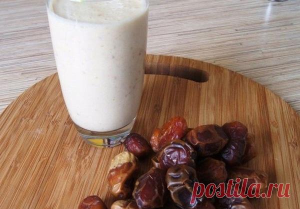 Молоко с финиками от кашля