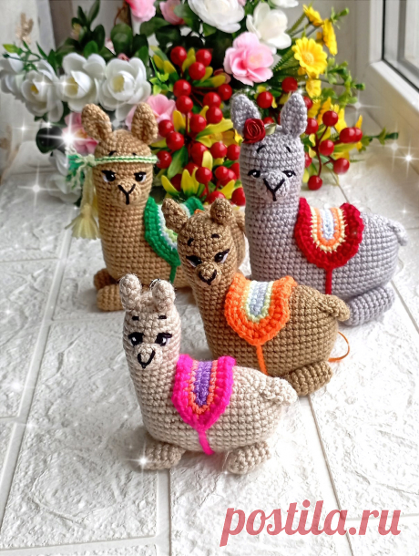 PDF Ламочки 3 в 1 крючком. FREE crochet pattern; Аmigurumi animal patterns. Амигуруми схемы и описания на русском. Вязаные игрушки и поделки своими руками #amimore - маленькая лама, альпака.