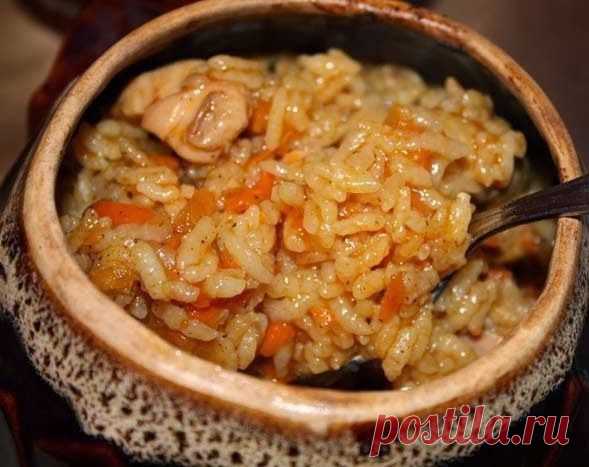 Шустрый повар.: "Куриный плов в горшочках"