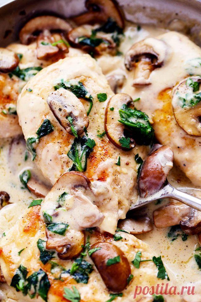Сливочный Пармезан Чеснок Куриные грибов | Рецепт Критик
