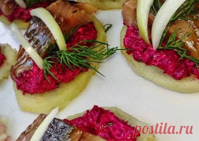 Тартинки с картофелем, свёклой и солёной сельдью - пошаговый рецепт с фото. Автор рецепта Виктория Трошина . - Cookpad