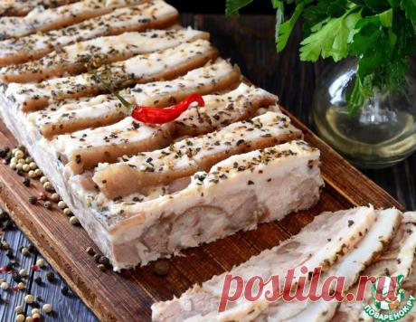 Зельц из рульки "Пряный" готовить очень просто, а получается очень вкусног