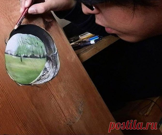 Реалистические рисунки на поверхности дерева