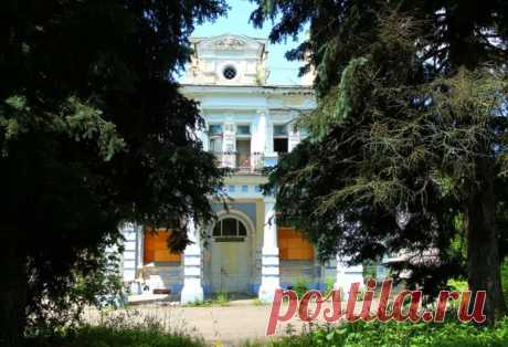 Дом с привидением: 5 загадочных усадеб России, где обещают встречу с неизведанным