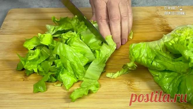 Для этого САЛАТА не нужно ничего варить, только яица. Все НАРЕЗАЛ и ГОТОВО!