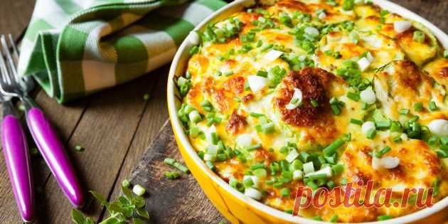 10 запеканок из кабачков с сыром, фаршем, помидорами и не только - Лайфхакер