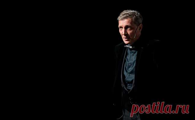 Прокуратура потребовала изъять у Невзорова два земельных участка. Речь идет о двух участках в поселке Лисий Нос на северном берегу Финского залива. Прокуратура считает, что Невзоров (признан иноагентом) приобрел эту землю незаконно