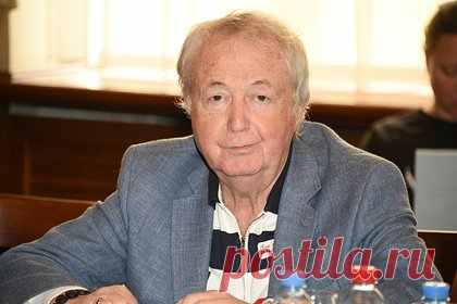 Сатирик Измайлов раскрыл размер своей пенсии. Писатель и сатирик Лион Измайлов получает пенсию в размере 30 тысяч рублей. Артист признался, что этих денег для жизни сейчас совсем не хватает. Как отметил юморист, за десятки лет работы на сцене ему не удалось скопить приличное состояние. Однако на отсутствие денег артист жаловаться не любит.