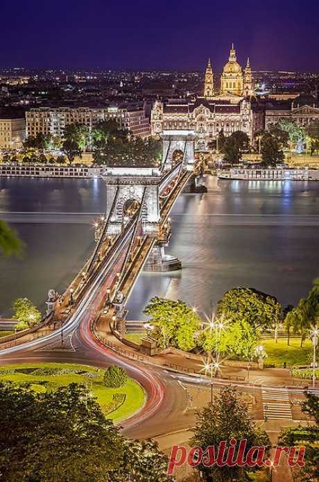 Budapest, Hungary,  
flickr от Sonja Blanco  |  Pinterest: инструмент для поиска и хранения интересных идей