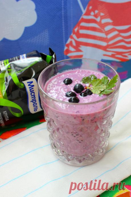 Смузи с кускусом черничное утро