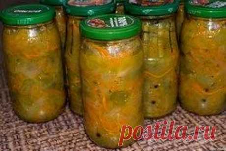 Самые вкусные салаты на зиму: 6 рецептов на выбор