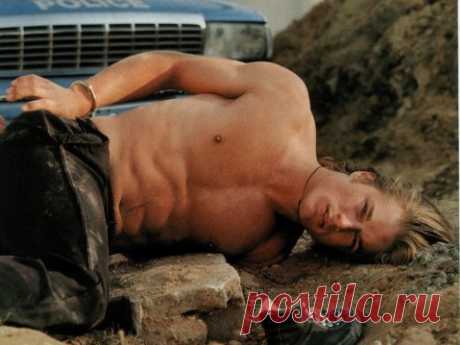 Travis Fimmel Wallpapers Body Abs Travis Fimmel