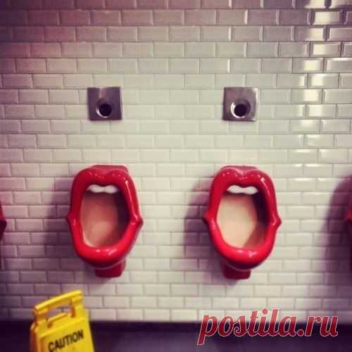Пикантные писсуары / Занимательная реклама
