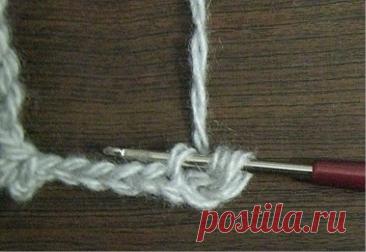 How to crochet pompons to trim the edge of the product