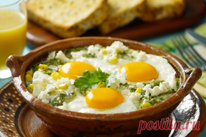 5 рецептов вкусной яичницы на завтрак