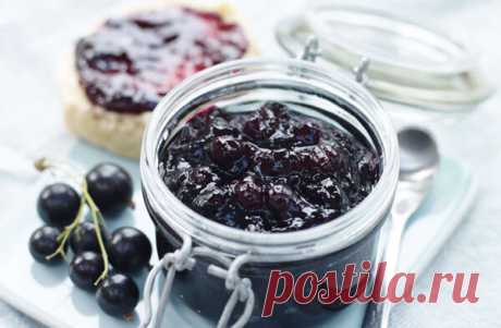 Варенье из черной смородины - рецепт без воды, но с сахаром | ChocoYamma | Яндекс Дзен

Но сегодняшнее обилие черной смородины на рынке не могло оставить меня равнодушным. Так что я меняю планы, откладываю пока задумки про пироги и печенье, сегодня учимся готовить, невероятно вкусное смородиновое варенье.