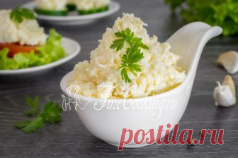 Еврейская закуска Еврейская закуска (еврейский салат) - это вкусная, сытная и ароматная пастообразная намазка.