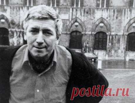 Георгий Иванов Марков был достаточно известным болгарским писателем. Однако по-настоящему знаменитым сделали его не столько написанные произведения, сколько загадочная смерть, к которой, по некоторым данным, приложили руку советские спецслужбы.