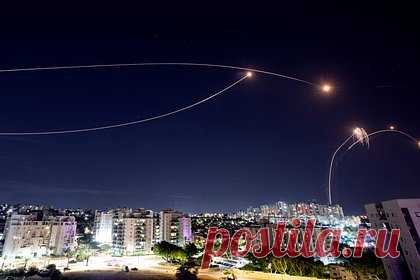 США вернет два комплекса ПВО Iron Dome Израилю из-за атак ХАМАС. Пентагон отправит Израилю ранее приобретенные у Тель-Авива комплексы ПВО Iron Dome в количестве двух единиц, чтобы Армия обороны Израиля (ЦАХАЛ) могла защитить страну от возможных ракетных атак ХАМАС. Отмечается, что США останутся собственниками этих систем, а Израиль будет платить за их аренду.