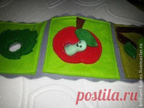 Мягкая книжка-раскладушка - развивающая игрушка,развитие мелкой моторики