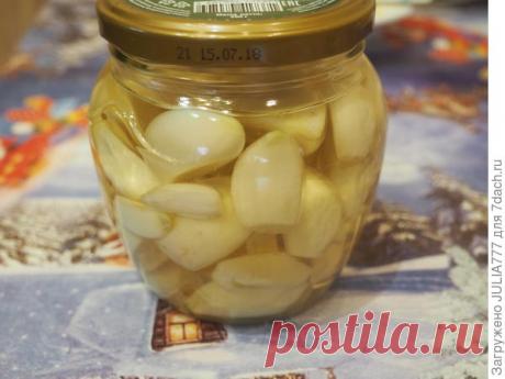 Чистим чеснок лёгким движением руки за 30 секунд