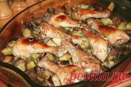 Куриные голени, запечённые с грибами и овощами