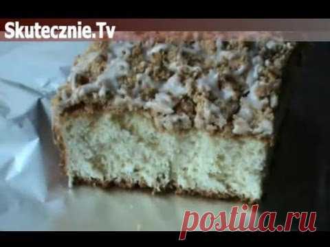 Puszysta drożdżówka z cynamonową kruszonką i lukrem maślanym :: Skutecznie.Tv