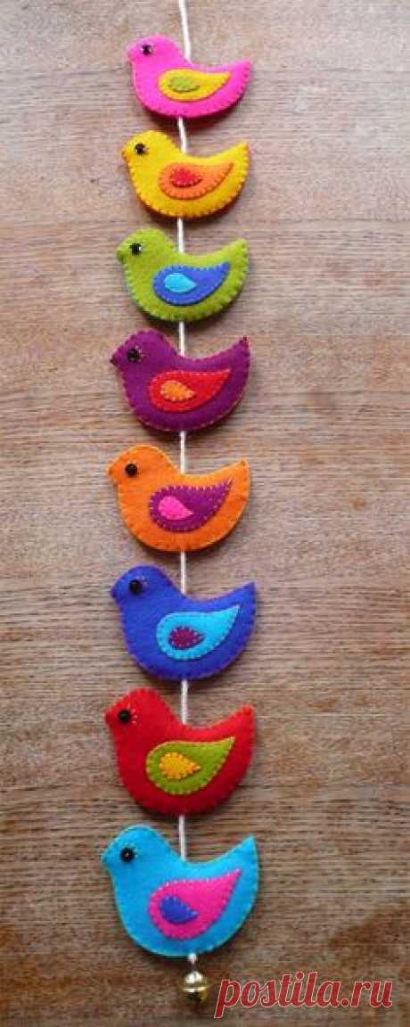 colorful felt birds garland