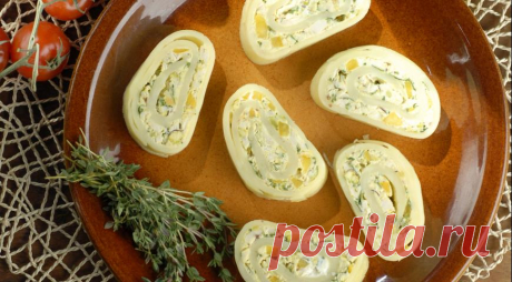 Сырный рулет с курицей и фисташками. Пошаговый рецепт с фото на Gastronom.ru