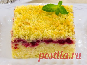 Пирог с лимоном и клюквой