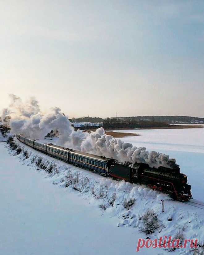 Рускеальский экспресс. Карелия.
📷 Андрей Базанов