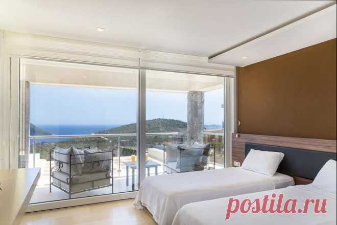 Наша компания поможет вам подобрать лучший объект для инвестиций  - виллы и дома в Фетхие  из обширного каталога турецкой недвижимости и Вы всегда можете недорого купить виллу в Турции для личного использования или инвестиций в дом в Турции.