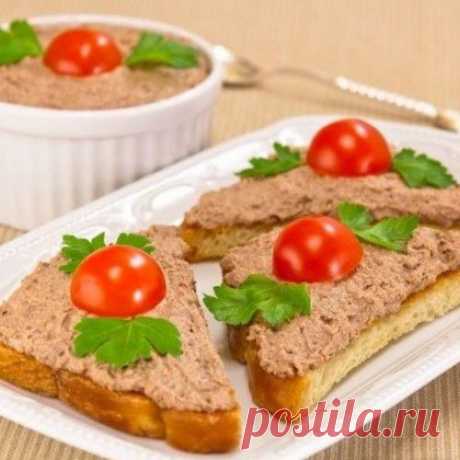 Молниеносный перекус: 11 простейших и вкуснейших намазок на хлеб