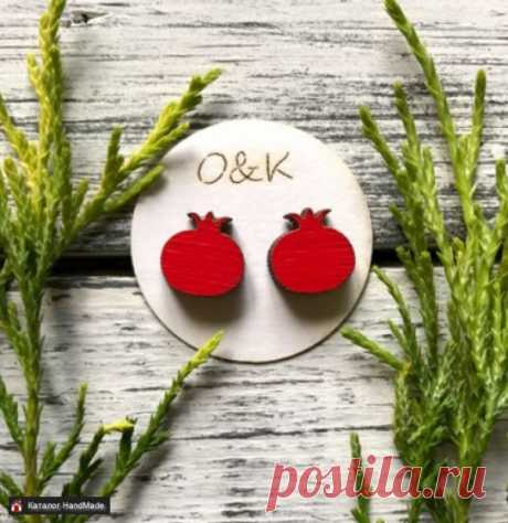 Серьги 'Гранаты' из дерева расписаны вручную ручной работы купить в Минске и Беларуси, цены на HandMade