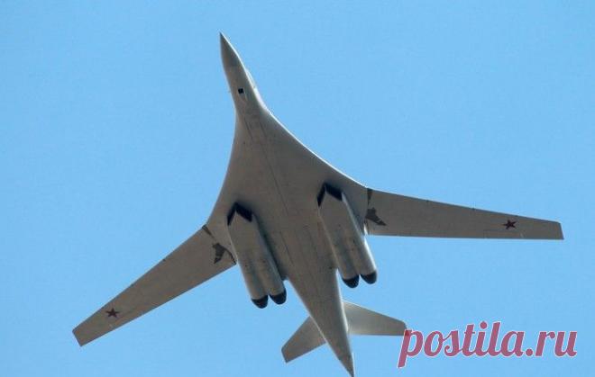 В РФ восстанавливают производство стратегического бомбардировщика-ракетоносца Ту-160 в варианте Ту-160М2.