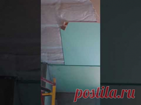 Этап демонтажа гипсокартонных потолков // Петришин строй