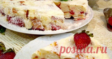 Заливной торт с клубникой - пошаговый рецепт с фото. Автор рецепта Ирина Семененко  . Заливной торт с клубникой - пошаговый рецепт с фото. #ягоды Этот прекрасный летний торт, такой нежный, вкусный и не сильно калорийной можно приготовить на раз-два! Нежный бисквит и начинка из сметанного крема и свежих ягод - это просто вкуснейшая нежнятина! Ловите рецепт!