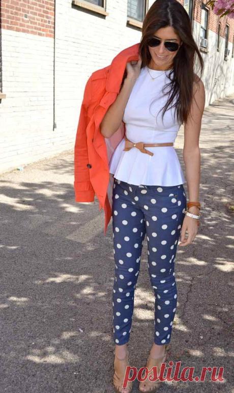 ДЖИНСЫ С РИСУНКОМ – ГЛАВНЫЙ ТРЕНД ЛЕТА 2018: 27 СТИЛЬНЫХ ОБРАЗОВ – В РИТМІ ЖИТТЯ