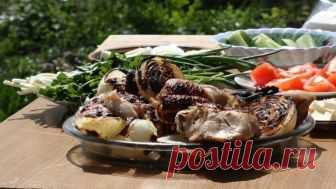 Время отдыха на природе (а, значит, и время мяса на мангале) в...