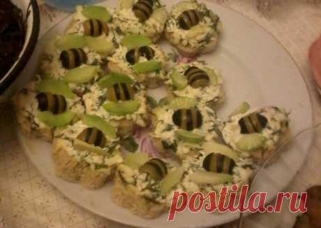 Бутерброды - канапе "пчёлки" Автор рецепта Лидия Минибаева - Cookpad