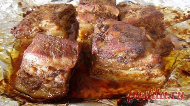 Сало в духовке получается повкуснее любой покупной копченой грудинки!