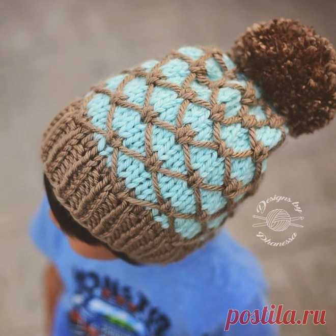 ШАПОЧКА УЗОРОМ 