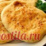 Индийская лепешка Наан.