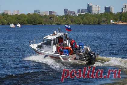 31 июля: какой праздник отмечают в России и мире. 31 июля в России отмечают День военно-морского врача ВМФ. В мире празднуют День африканской женщины и Международный день спасателя на воде. Кроме того, на 31 июля выпадает день рождения Гарри Поттера. Подробнее о торжествах, приметах и знаменитых именинниках этого дня — в материале «Ленты.ру».