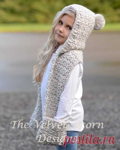 Crochet PATTERN-The Summit Hooded Scarf 12/18 by Thevelvetacorn
