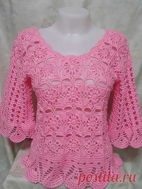 See that beautiful blouse all crafted in crochet yarn | Crochet patterns free